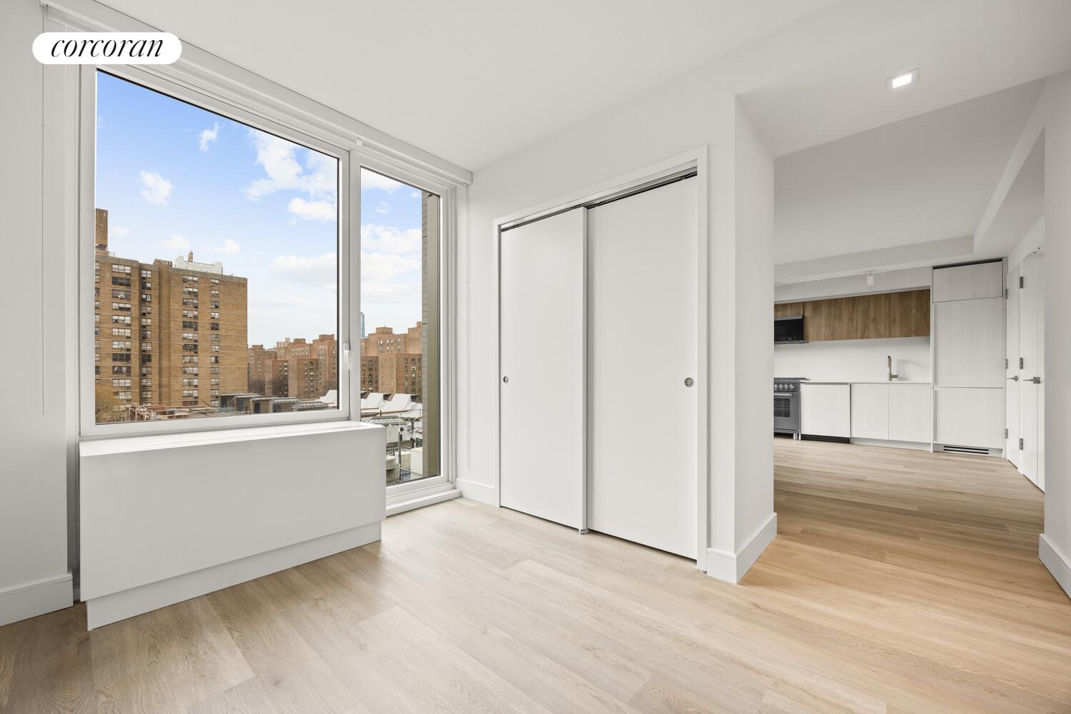 #1 photo, 644 E 14TH Street, مانهاتن East Village , NY 10009