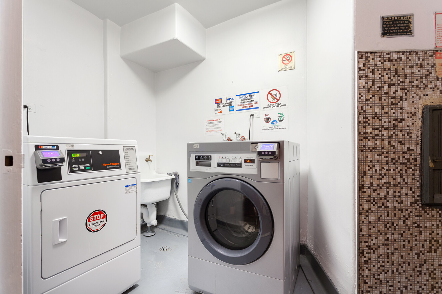 #3 photo, 207 OCEAN Parkway, Kensington , NY 11218