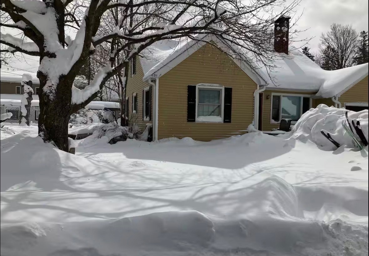 #6 photo, 28 Central Ave, Hunter , NY 12442