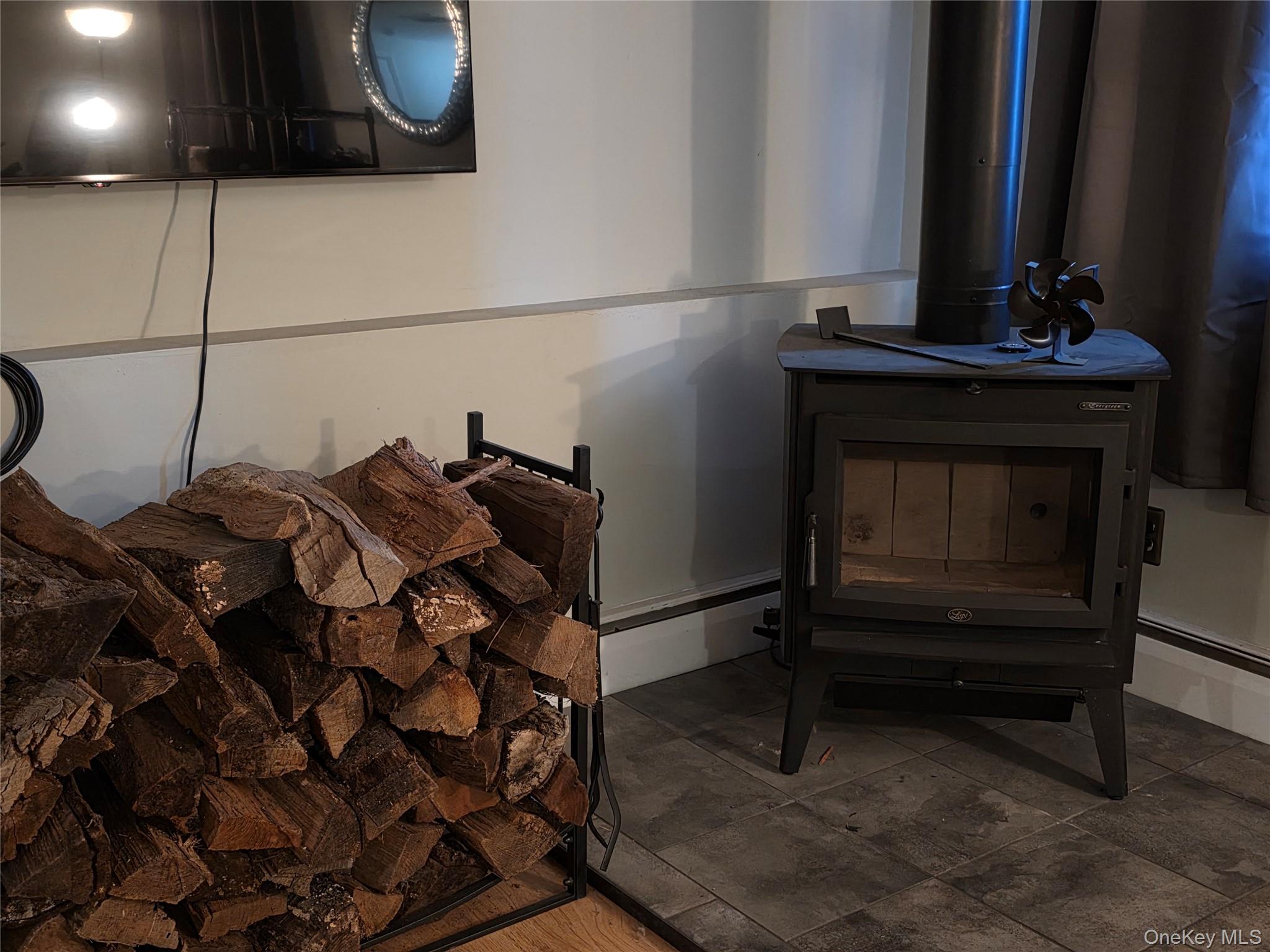 #11 photo, 15 Canterbury Drive, Coram , NY 11727