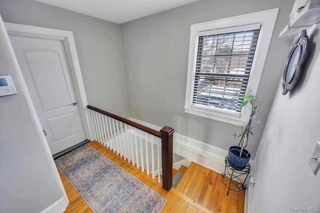 #12 photo, 970 Benris Avenue, Franklin Square , NY 11010