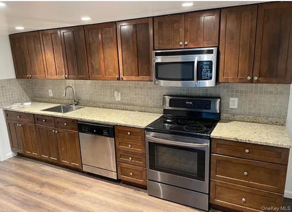 #2 photo, 94 Baron De Hirsch rd, Crompond , NY 10517