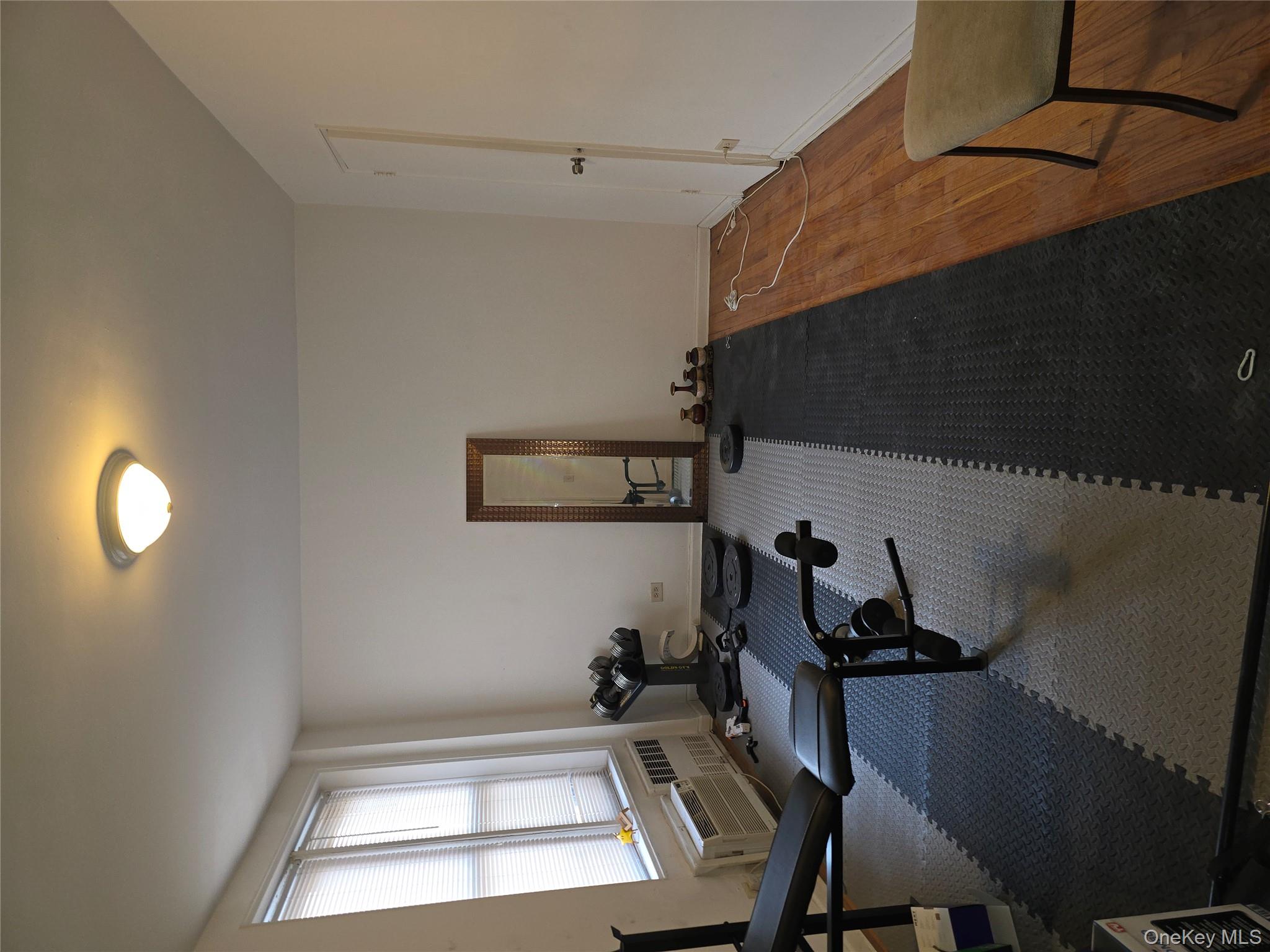 #12 photo, 1332 Metropolitan Avenue, Bronx , NY 10462