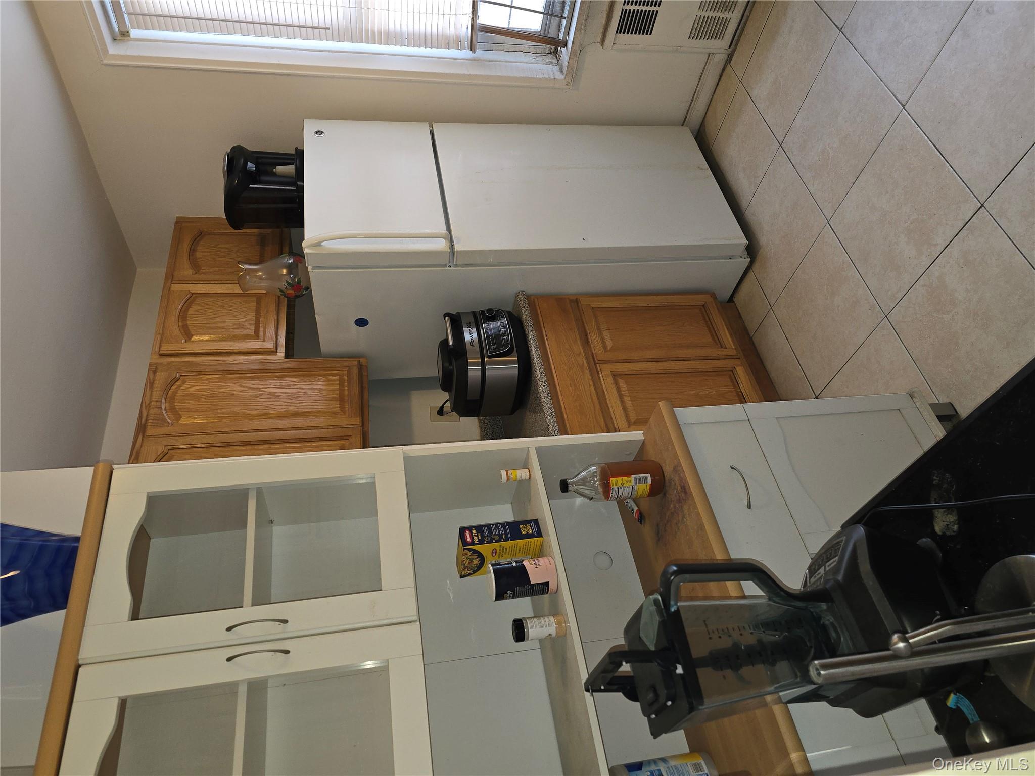 #9 photo, 1332 Metropolitan Avenue, Bronx , NY 10462