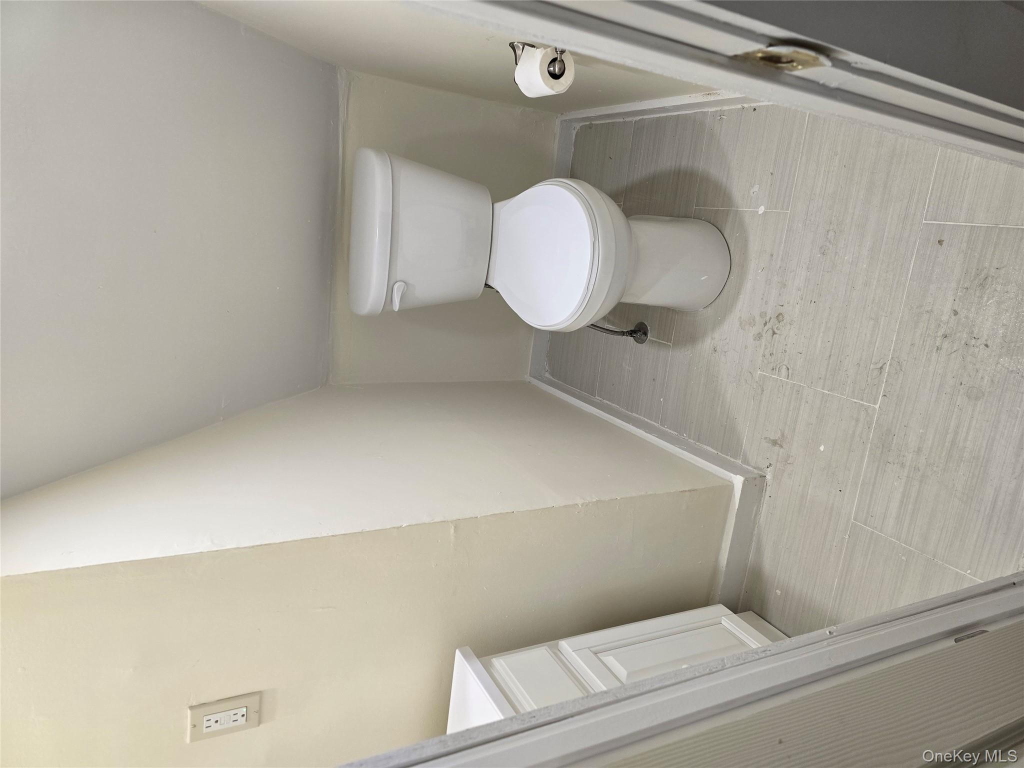 #9 photo, 1792 Lacombe Avenue, Бронкс ‖ Bronx , NY 10473