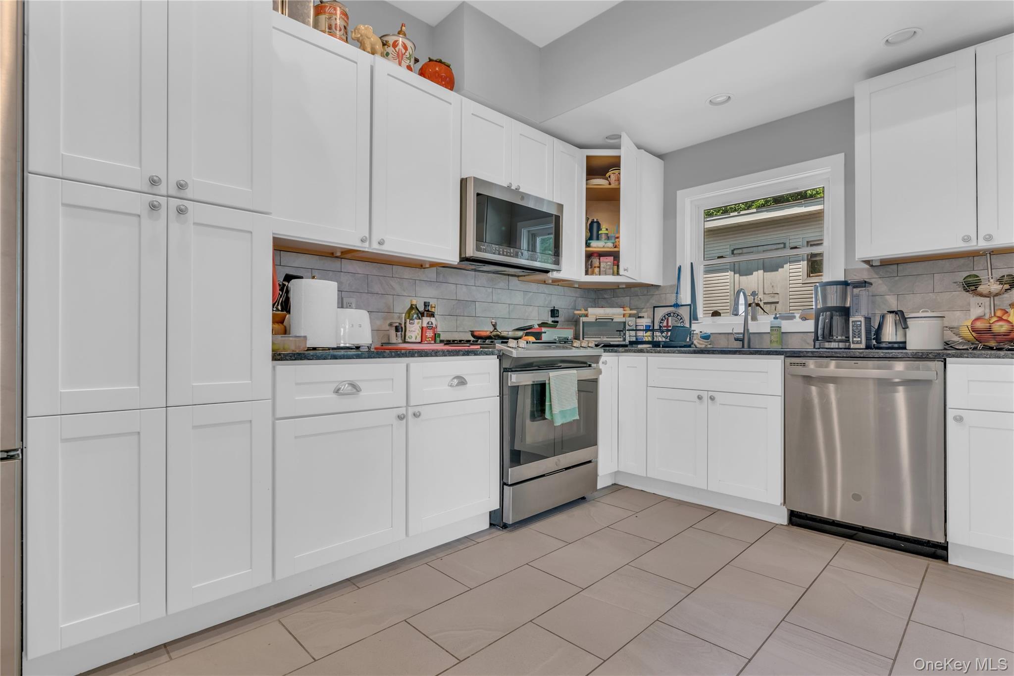 #10 photo, 120 Clinton Avenue, Nyack , NY 10960