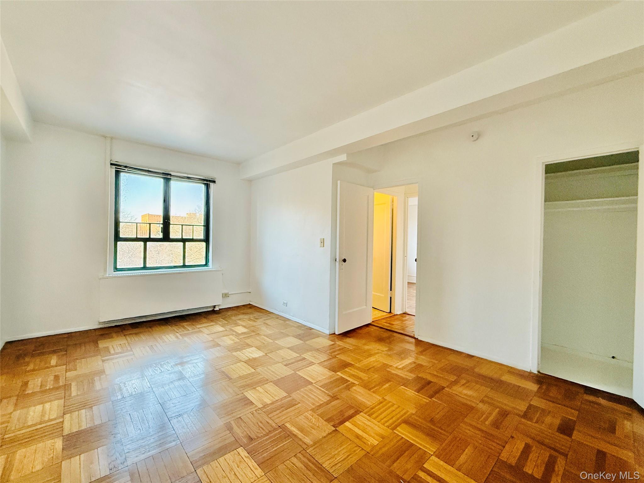 #11 photo, 1562 Unionport Road, Bronx , NY 10462