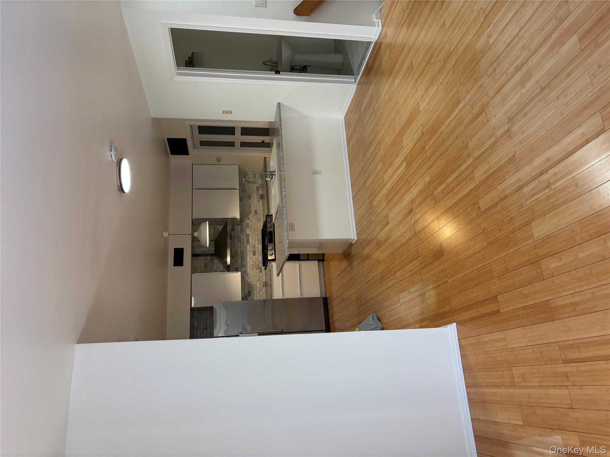 #11 photo, 166 East Crooked Hill Rd, 紐約州 Pearl River , NY 10965