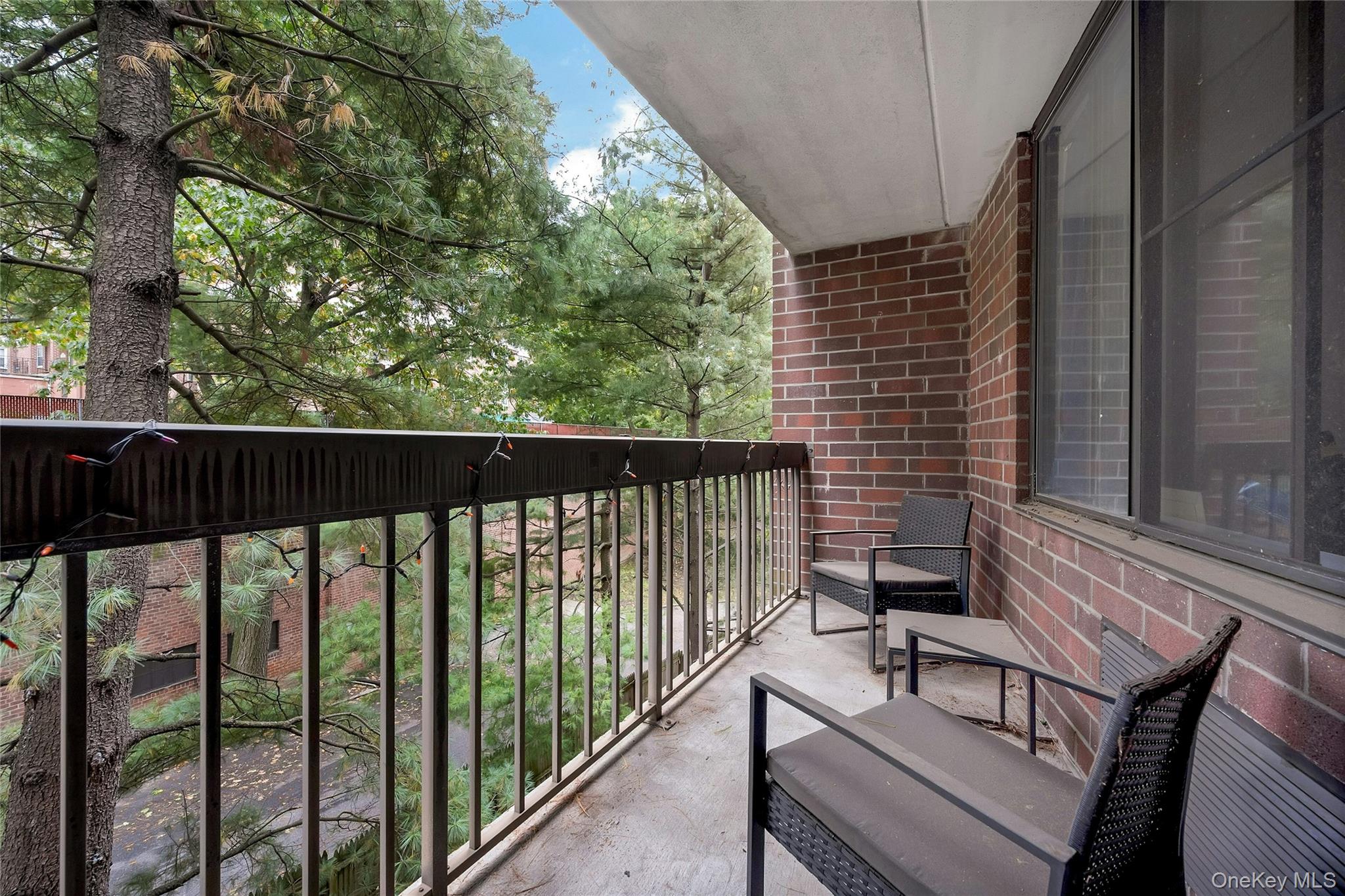 #14 photo, 777 N MacQuesten, Fleetwood , NY 10522