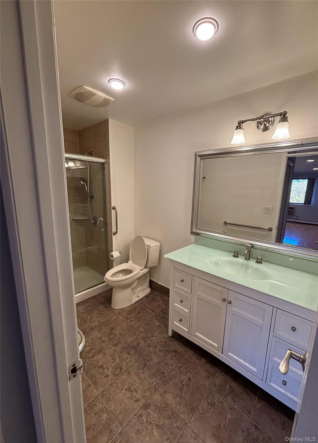 #16 photo, 508 Central Park Avenue, 뉴욕주 Scarsdale , NY 10583