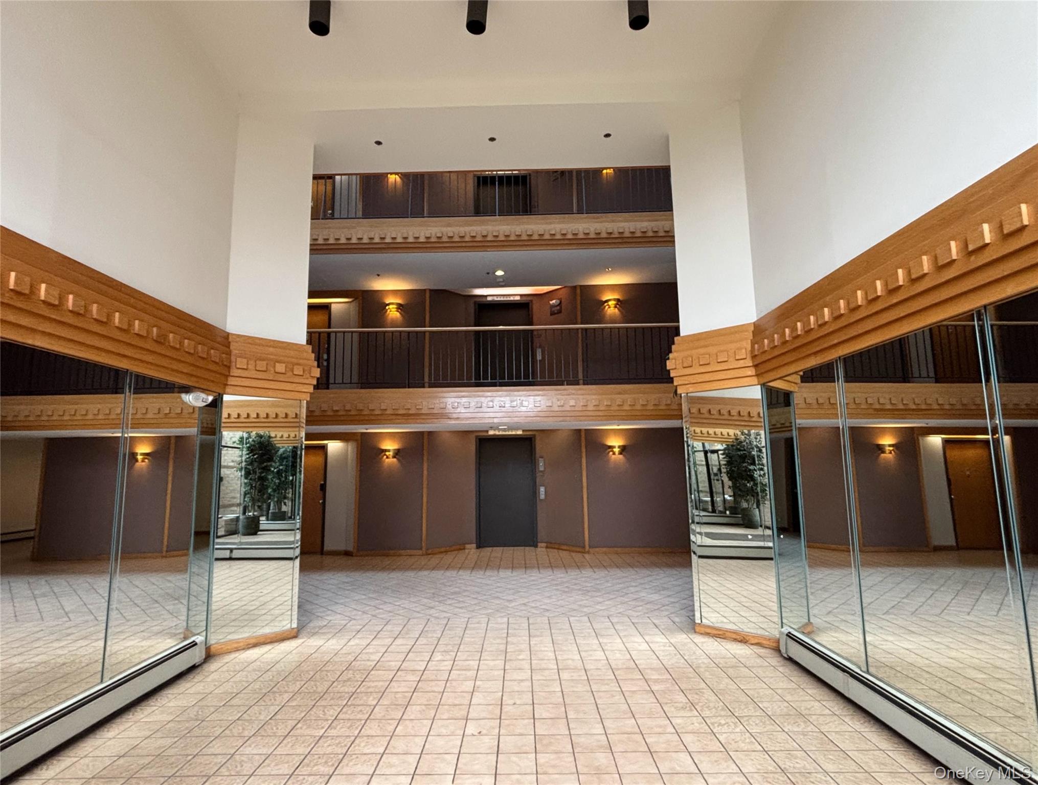 #3 photo, 508 Central Park Avenue, 뉴욕주 Scarsdale , NY 10583