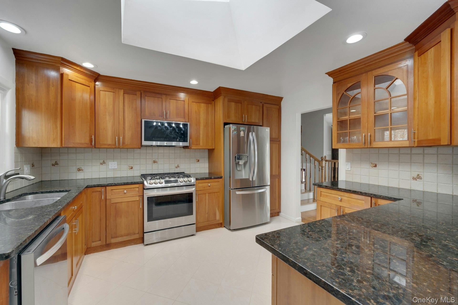 #9 photo, 84 Palmer Avenue, Scarsdale , NY 10583