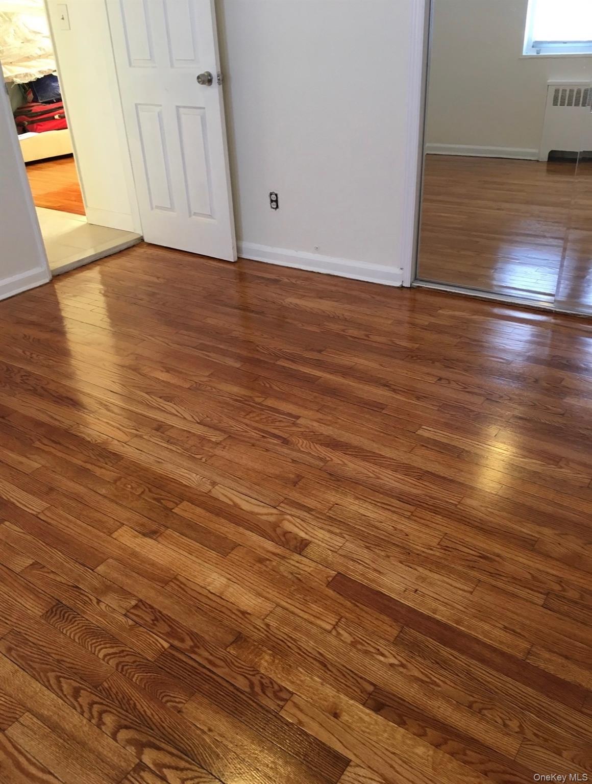 #4 photo, Rosedale, קווינס Rosedale , NY 11422