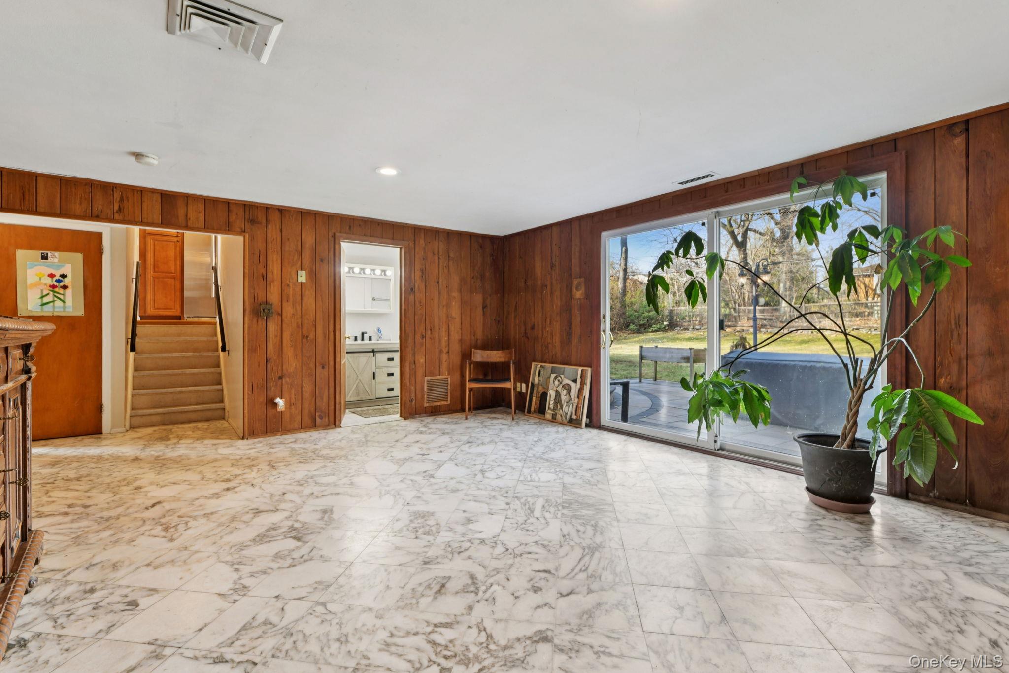 #17 photo, 14 Fairway Drive, Great Neck , NY 11020