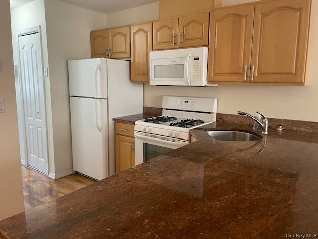 #3 photo, 19 Kentucky Street, Long Beach , NY 11561