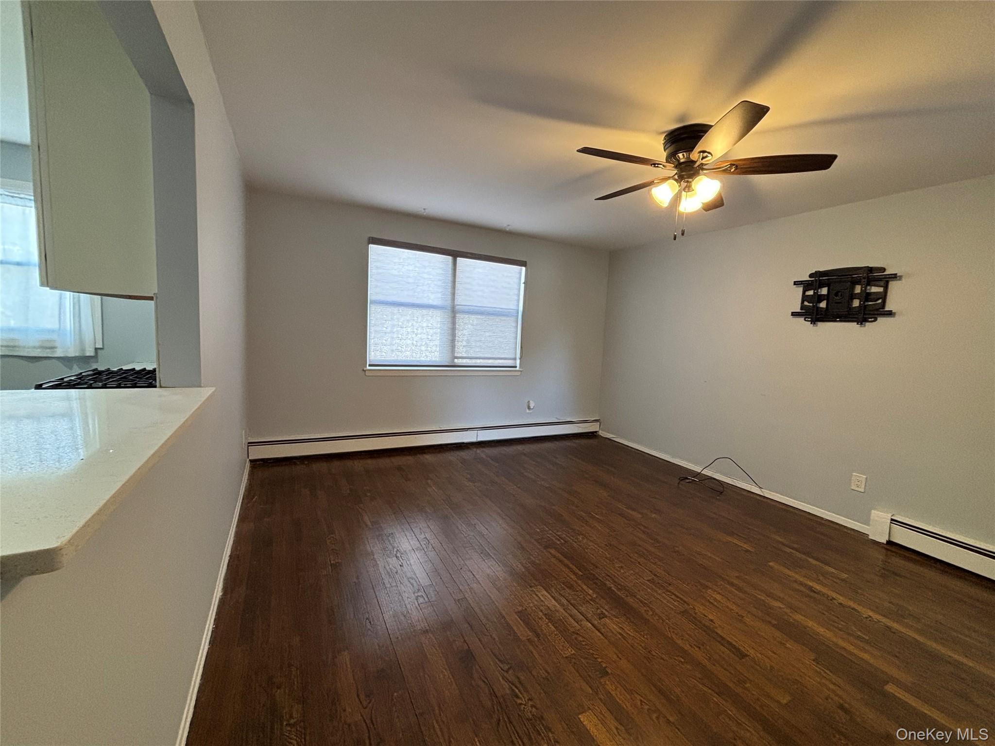 #9 photo, 1690 Grand Avenue, North Baldwin , NY 11510