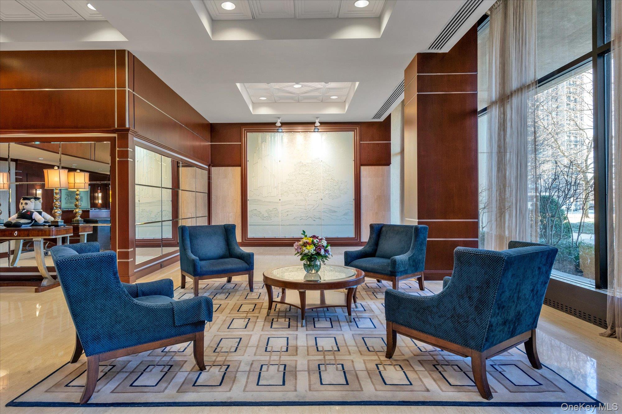 #13 photo, 271-10 Grand Central Pkwy, Куинс ‖ Floral Park , NY 11005