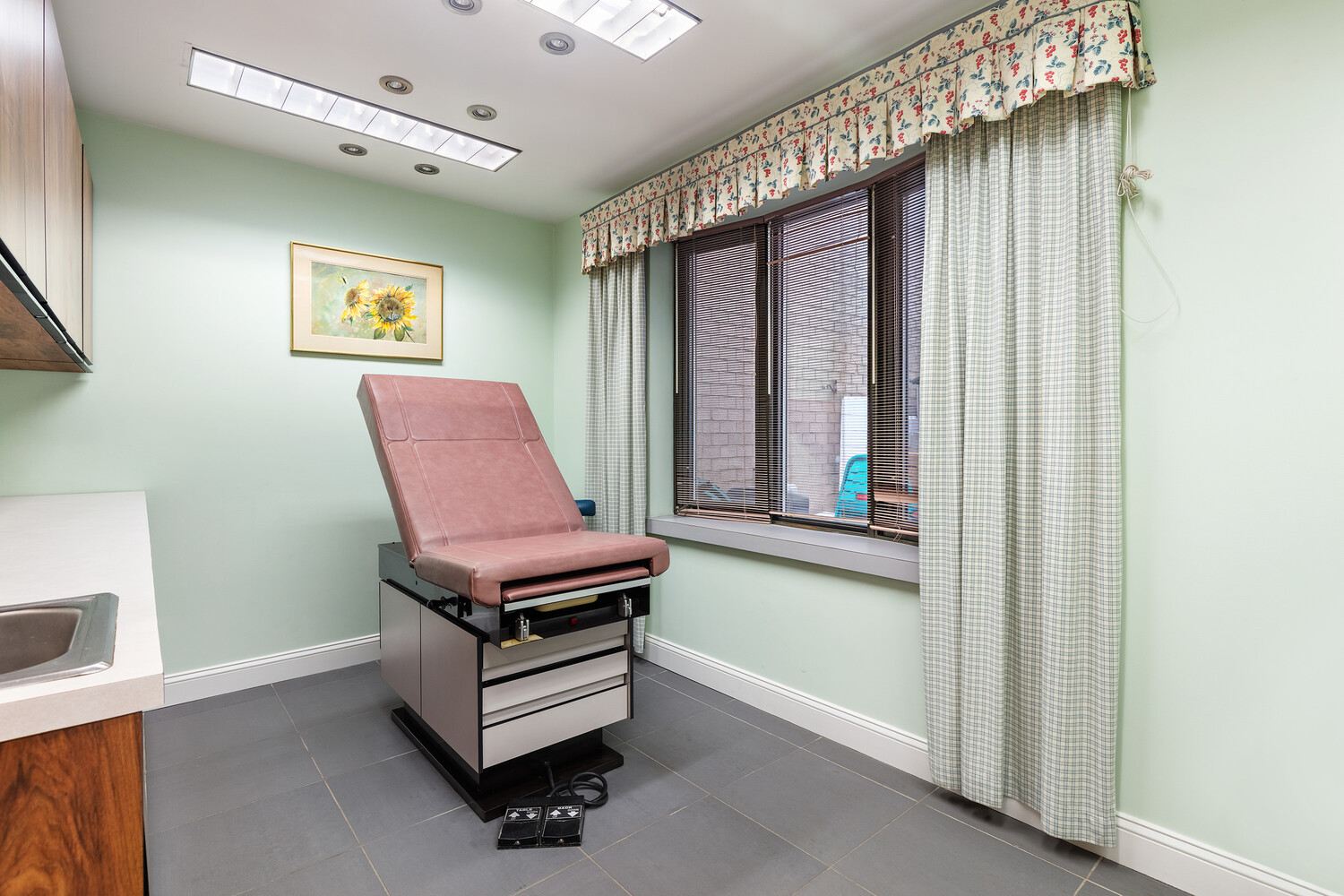 #8 photo, 210 E 47TH Street, मैनहटन Turtle Bay , NY 10017