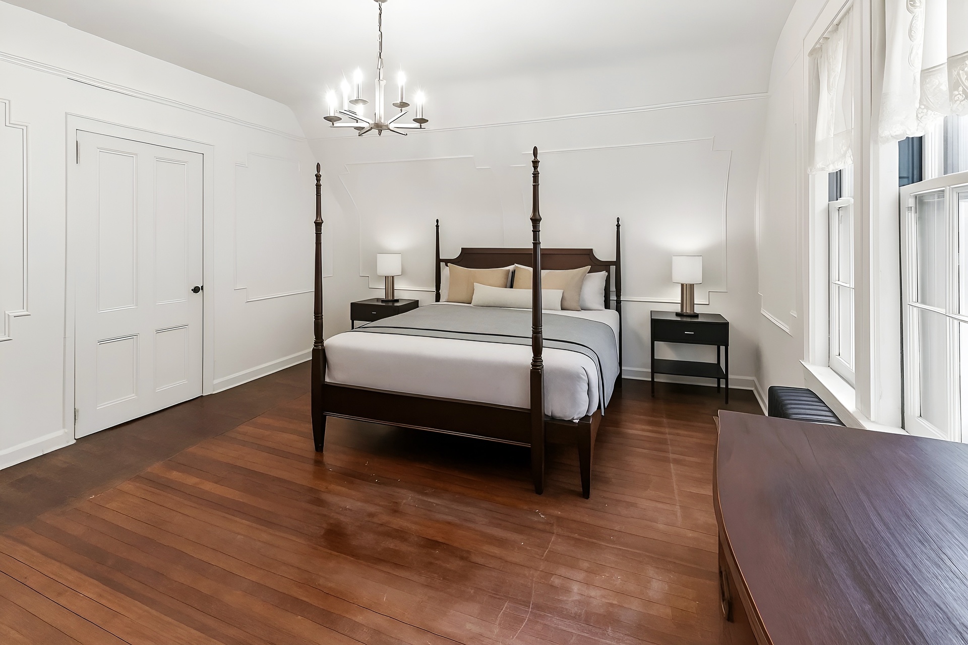 #17 photo, 39-61 44th Street, Sunnyside Gardens , NY 11104