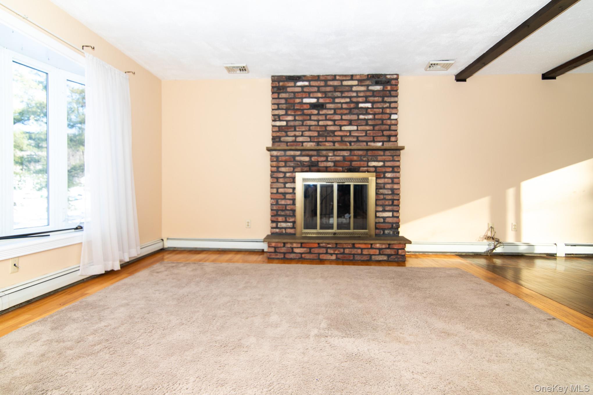 #6 photo, 3 Russett Lane, Wappingers Falls , NY 12590