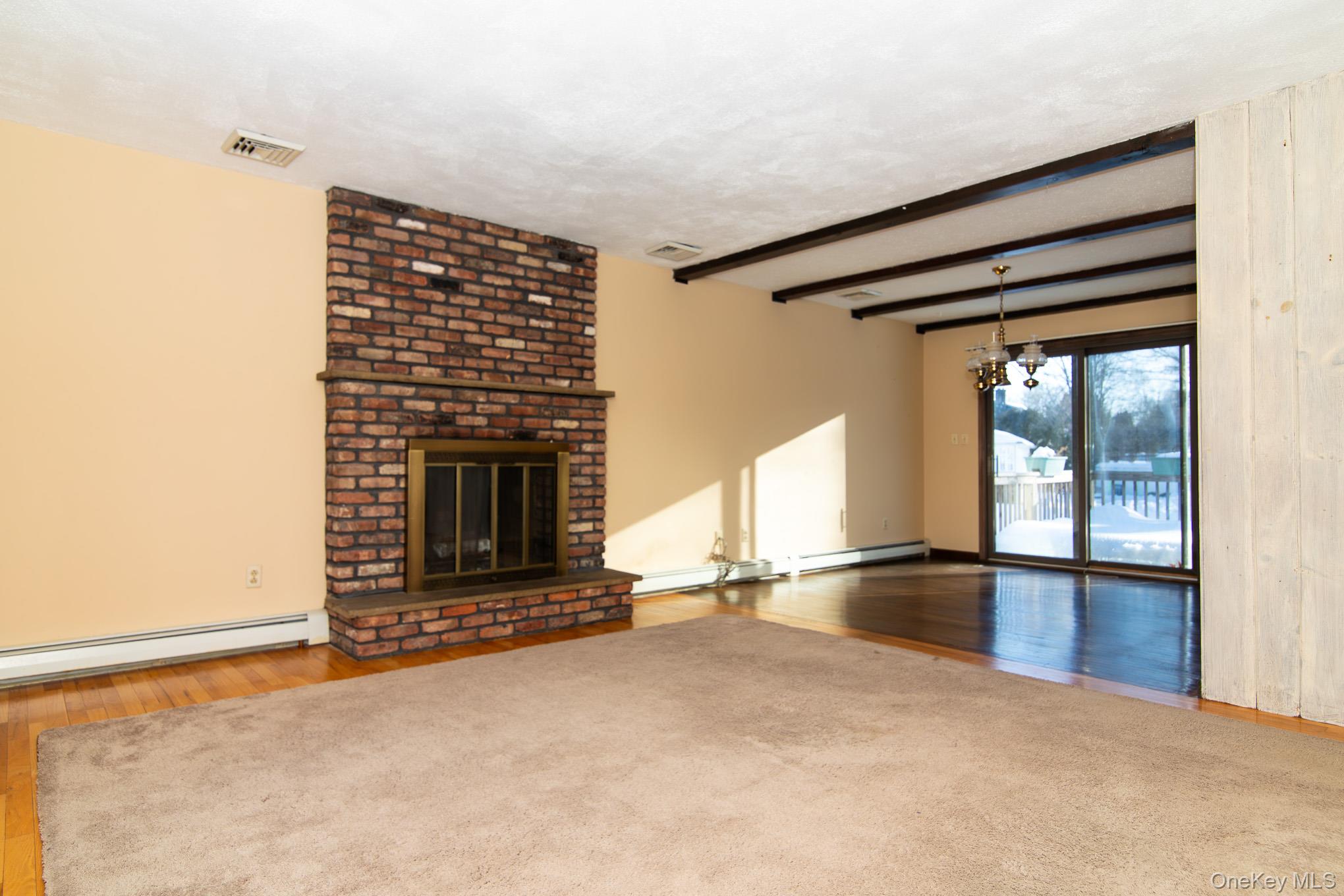 #8 photo, 3 Russett Lane, Wappingers Falls , NY 12590