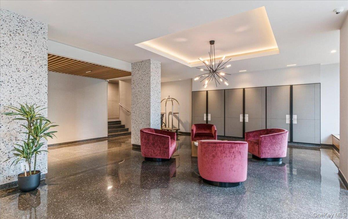 #19 photo, 17-85 215th Street, Куинс ‖ Bayside , NY 11360