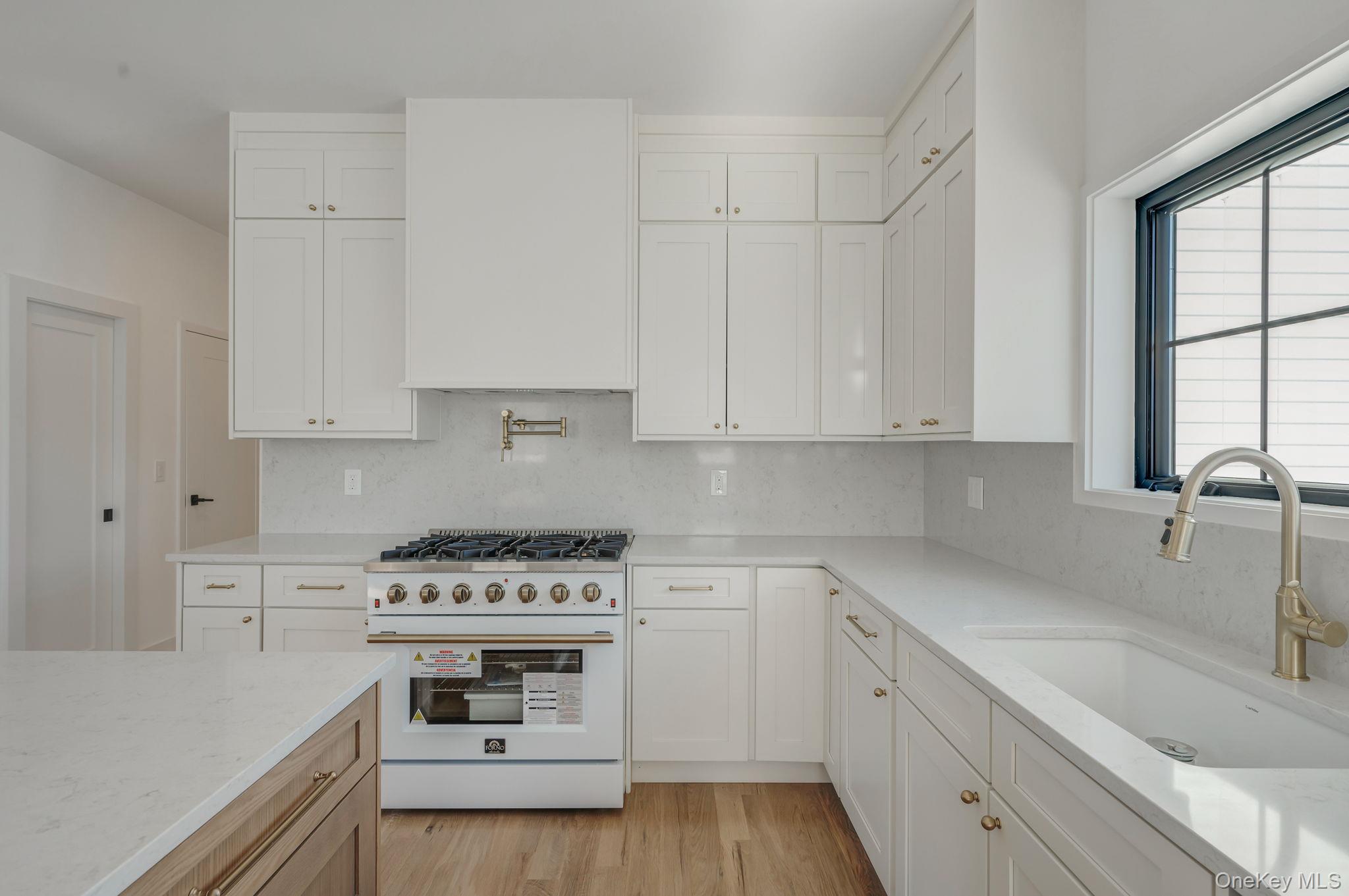 #11 photo, 35 Cotton Lane, Levittown , NY 11756