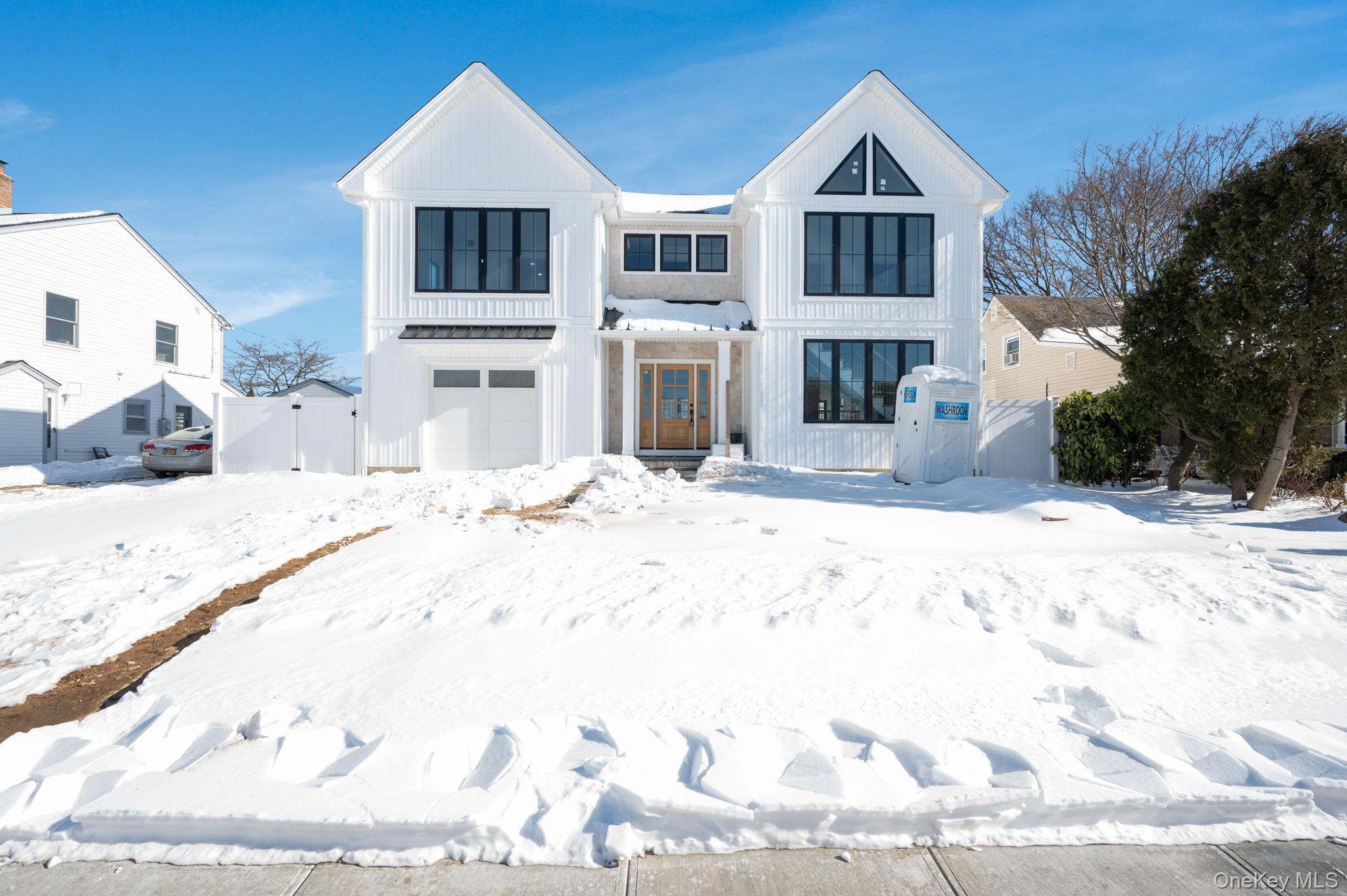 #2 photo, 35 Cotton Lane, Levittown , NY 11756