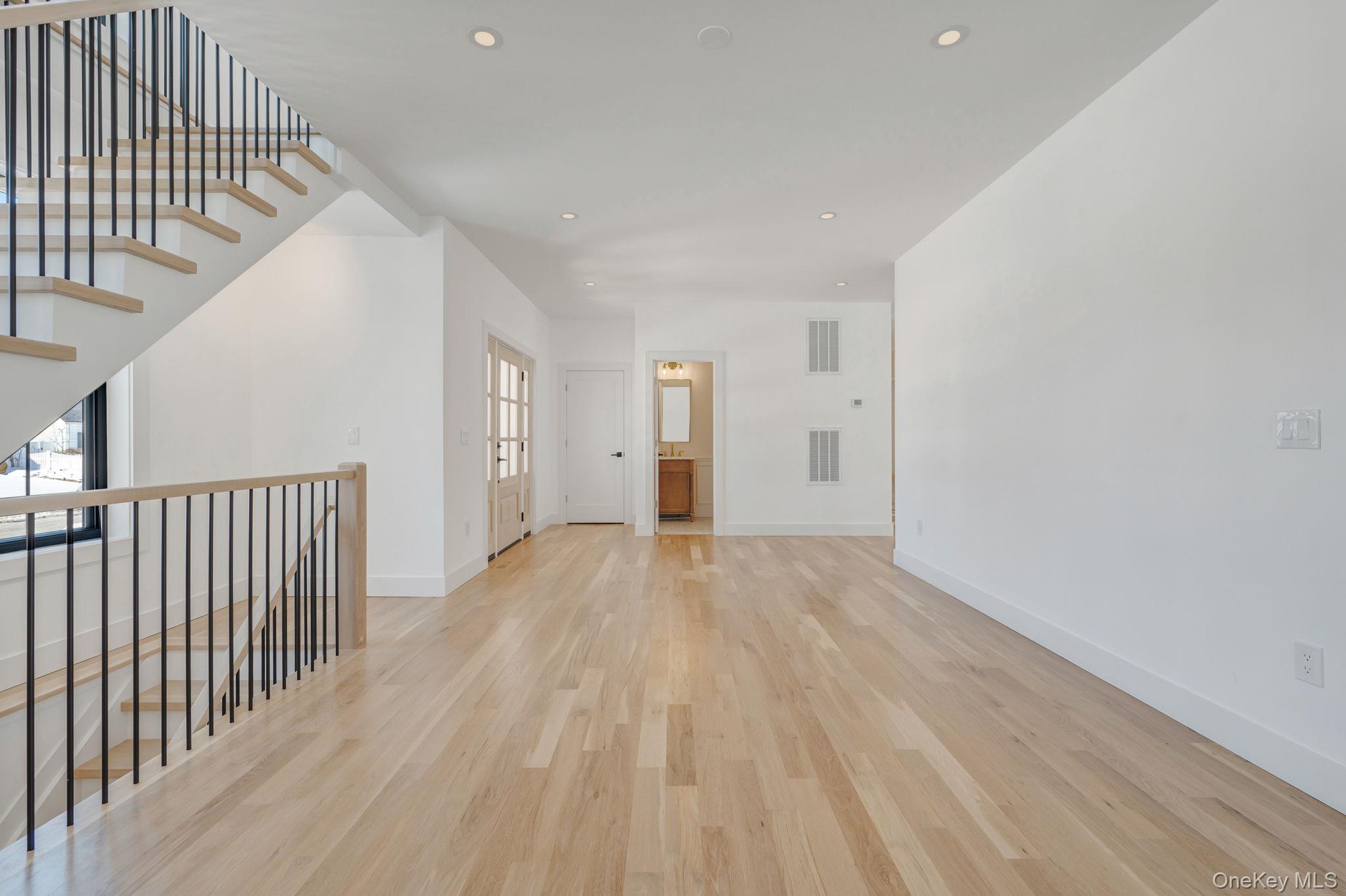 #5 photo, 35 Cotton Lane, Levittown , NY 11756