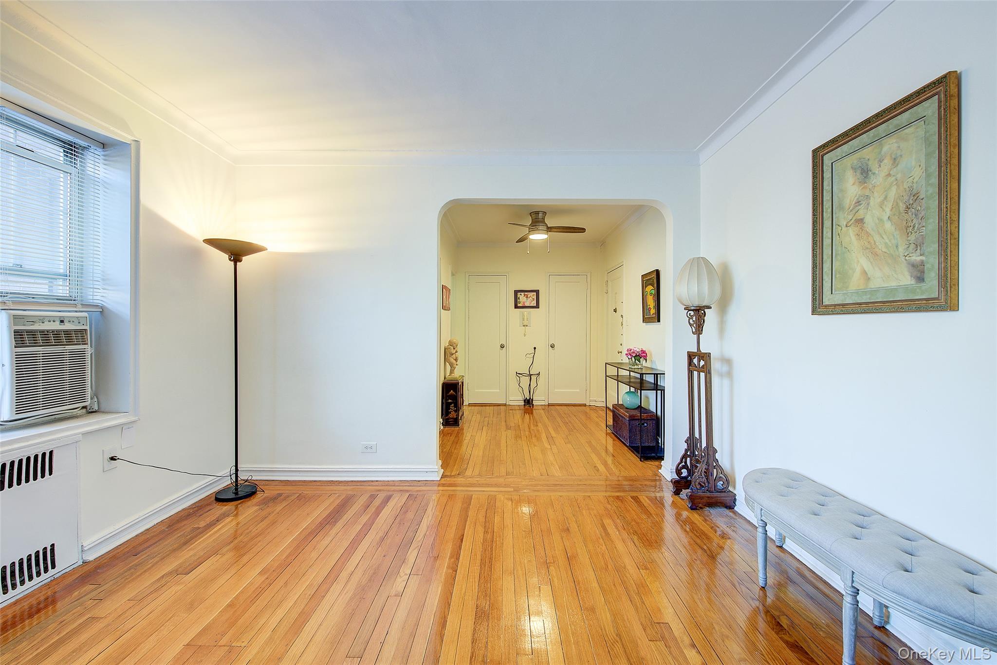 #12 photo, 77-35 113th Street, Forest Hills , NY 11375