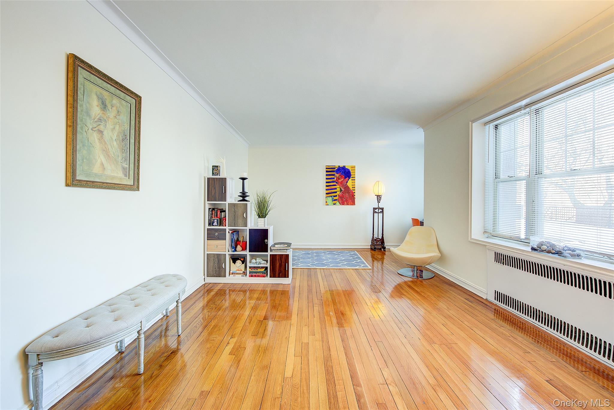 #7 photo, 77-35 113th Street, Forest Hills , NY 11375