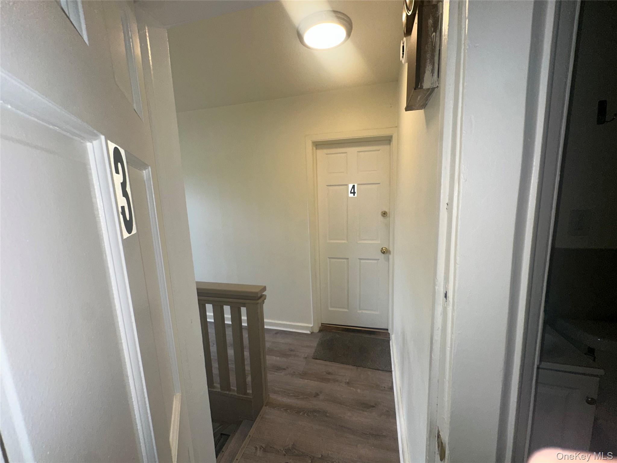 #8 photo, 14 Van Cott Avenue, Нассау ‖ Hempstead , NY 11550