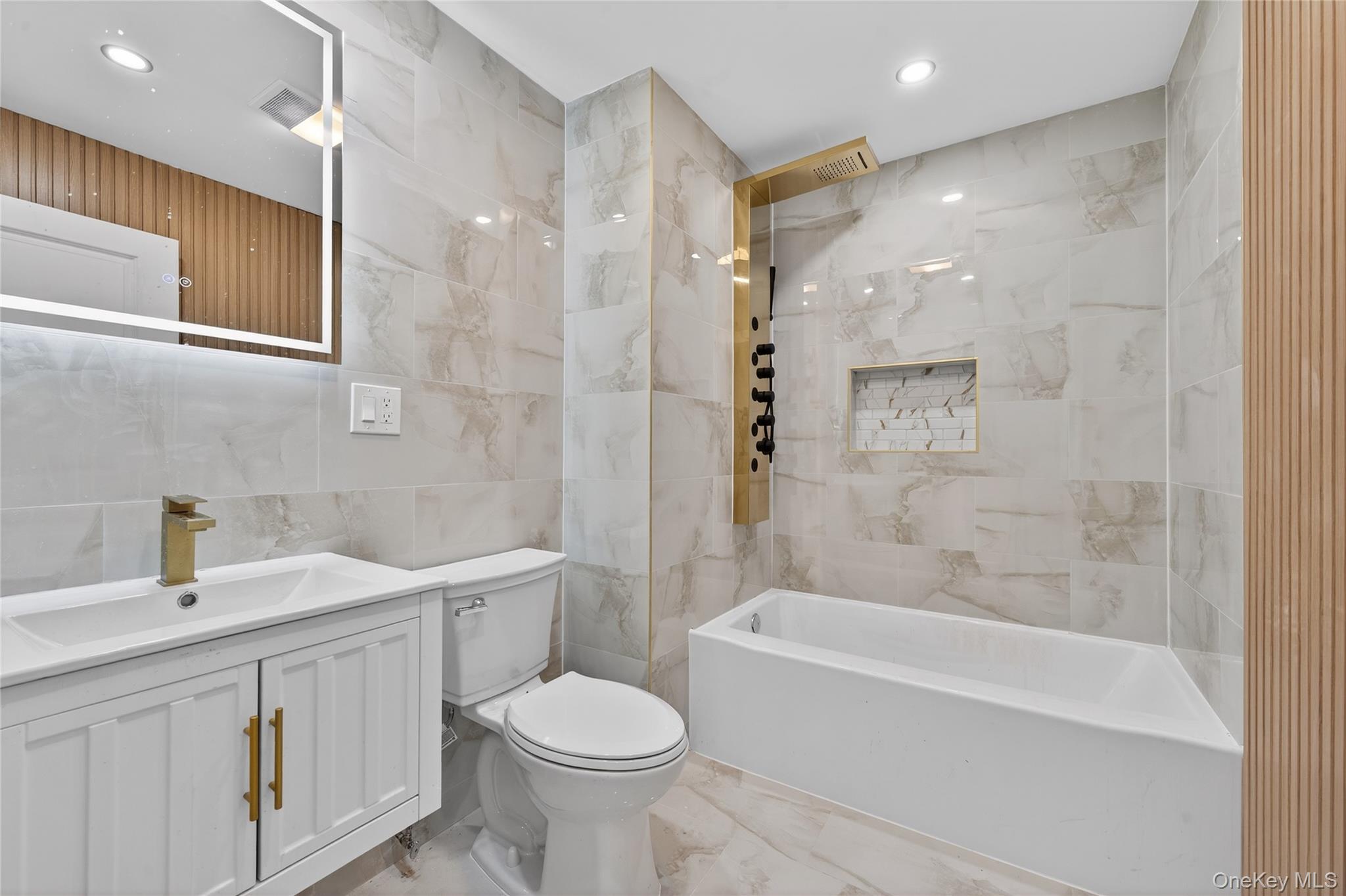 #3 photo, 120-14 165th Street, Jamaica , NY 11434