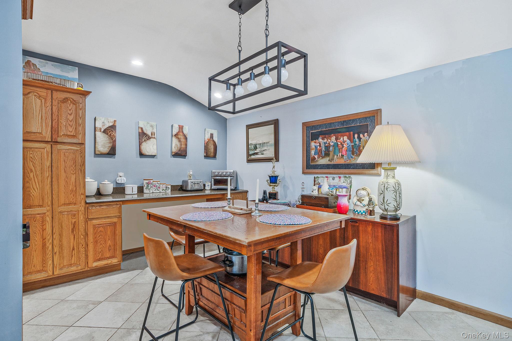 #13 photo, 14 Mount Wilson Avenue, Саффолк ‖ Farmingville , NY 11738