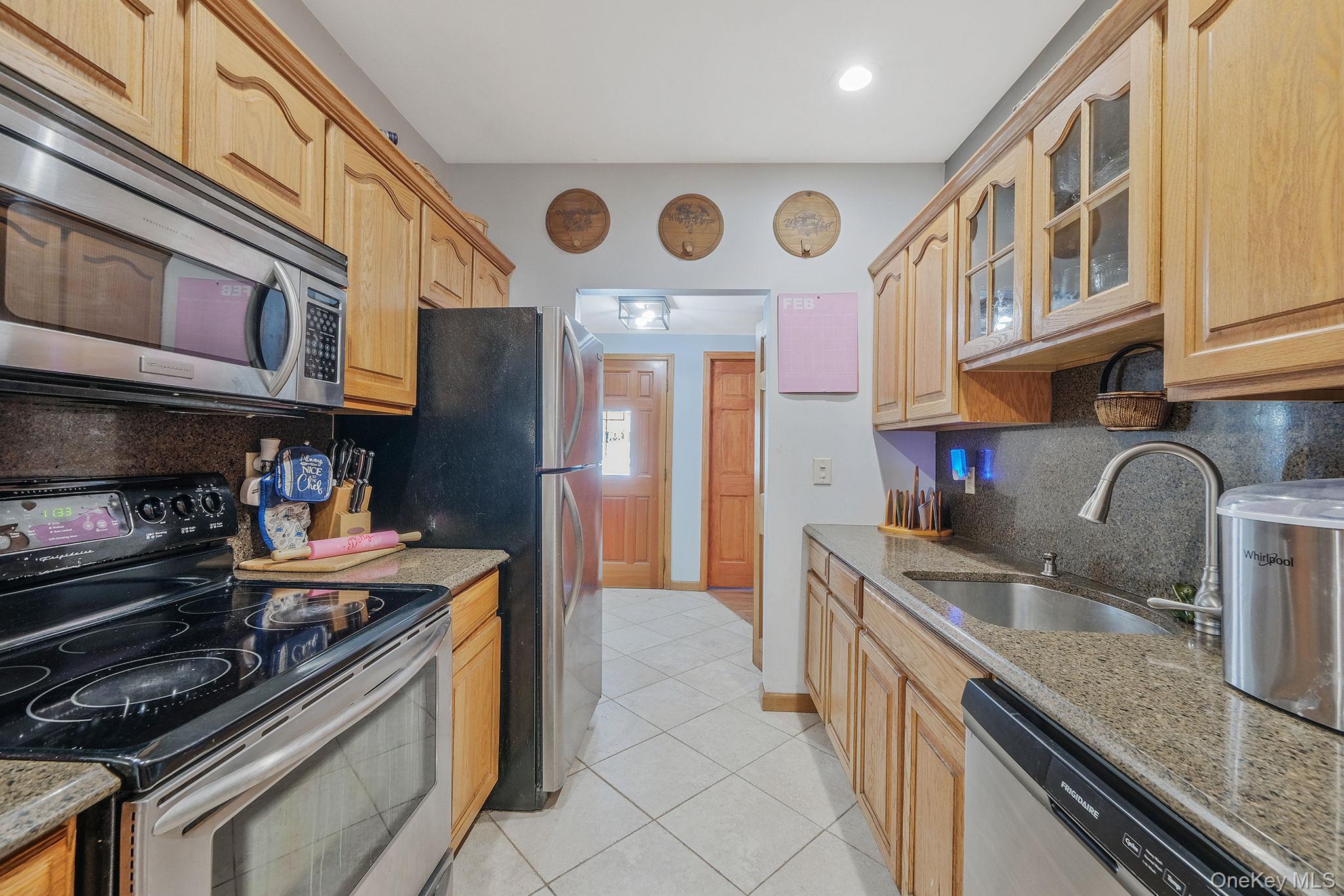 #16 photo, 14 Mount Wilson Avenue, Саффолк ‖ Farmingville , NY 11738