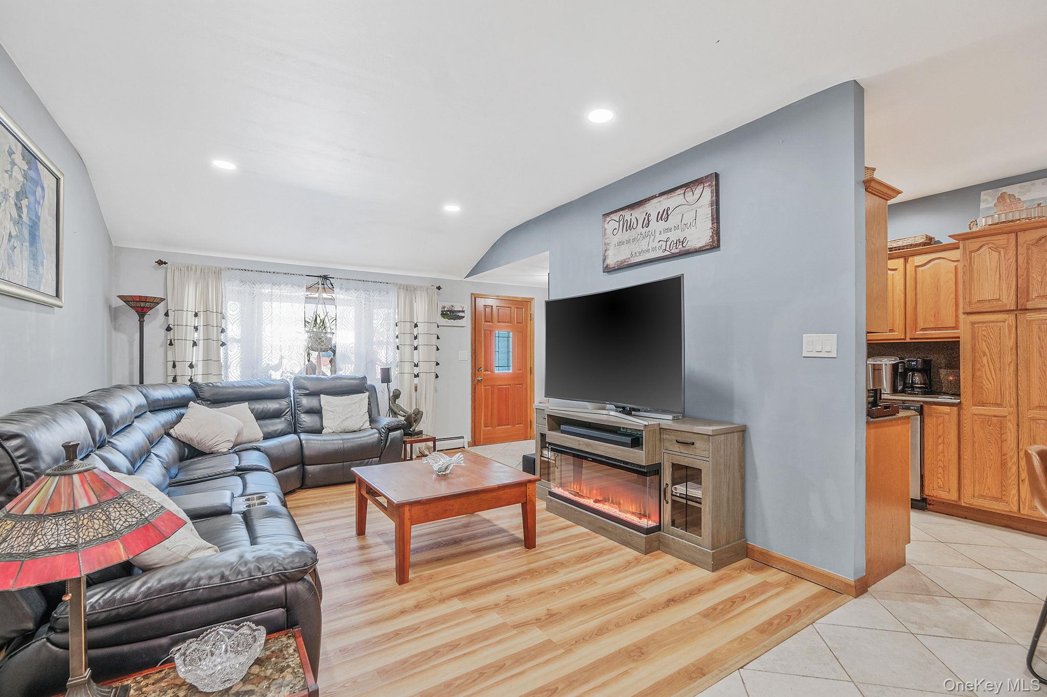 #8 photo, 14 Mount Wilson Avenue, Саффолк ‖ Farmingville , NY 11738