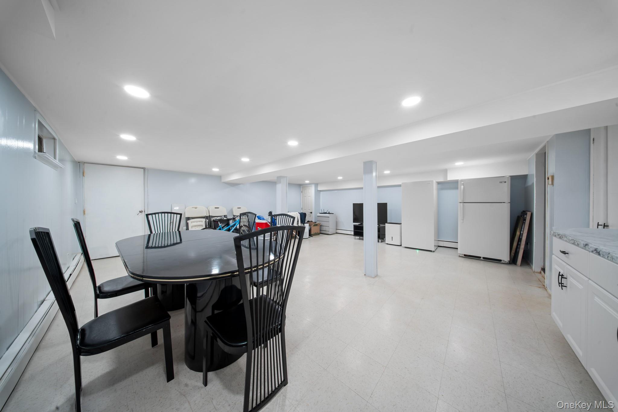 #20 photo, 21 Peter Lane, Нассау ‖ Plainview , NY 11803