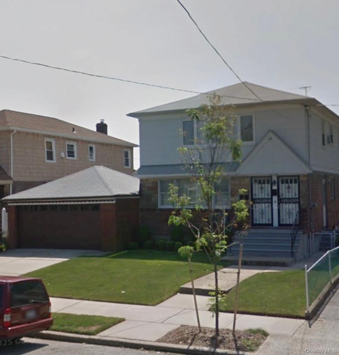 #1 photo, 96-08 156, कुईंस Howard Beach , NY 11414