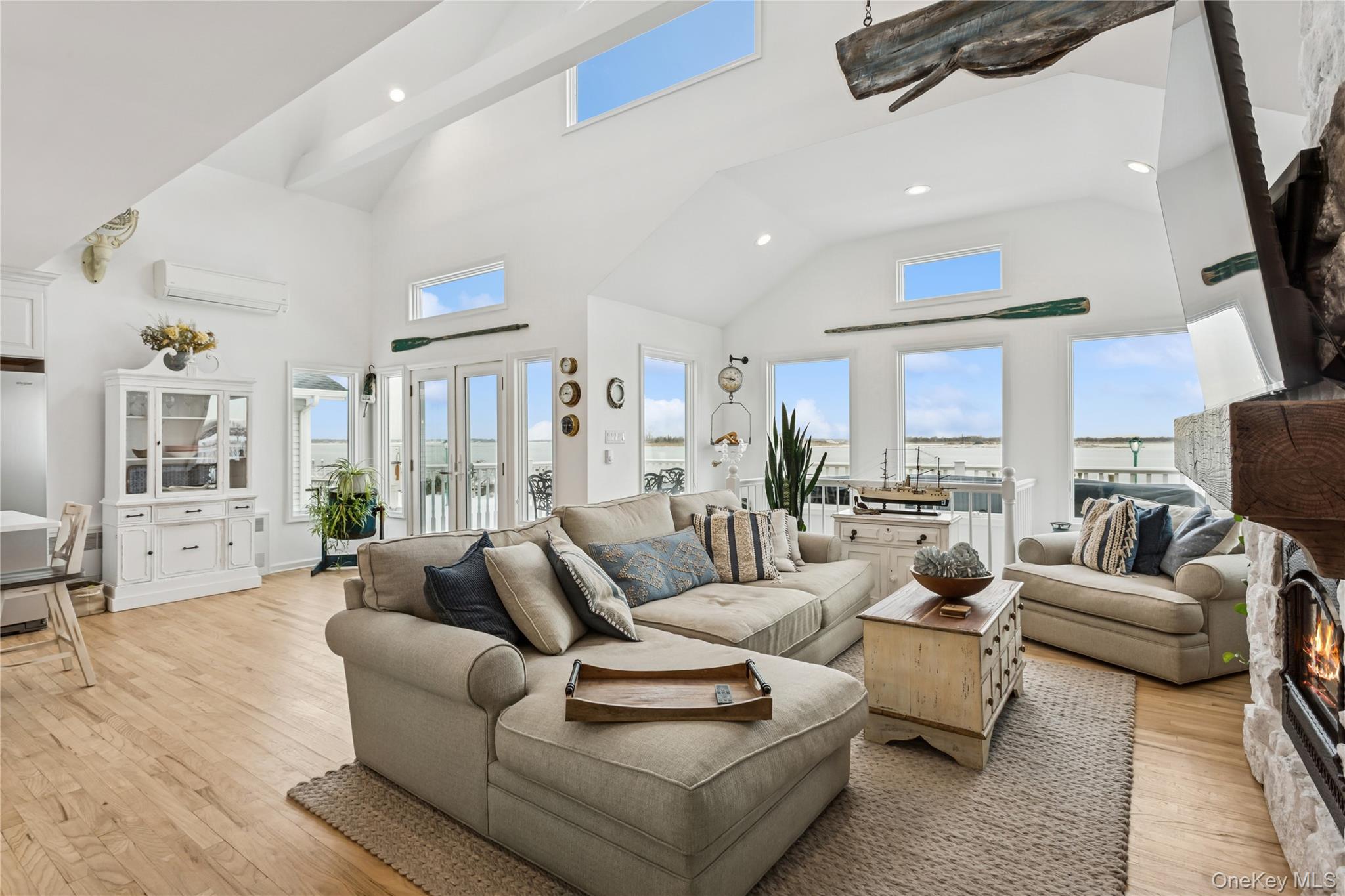 #5 photo, 246 W Bay Drive, Long Beach , NY 11561