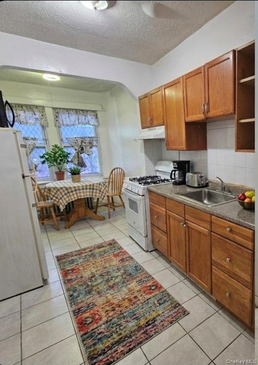 #3 photo, 17719 Troutville Roads, קווינס Jamaica , NY 11434