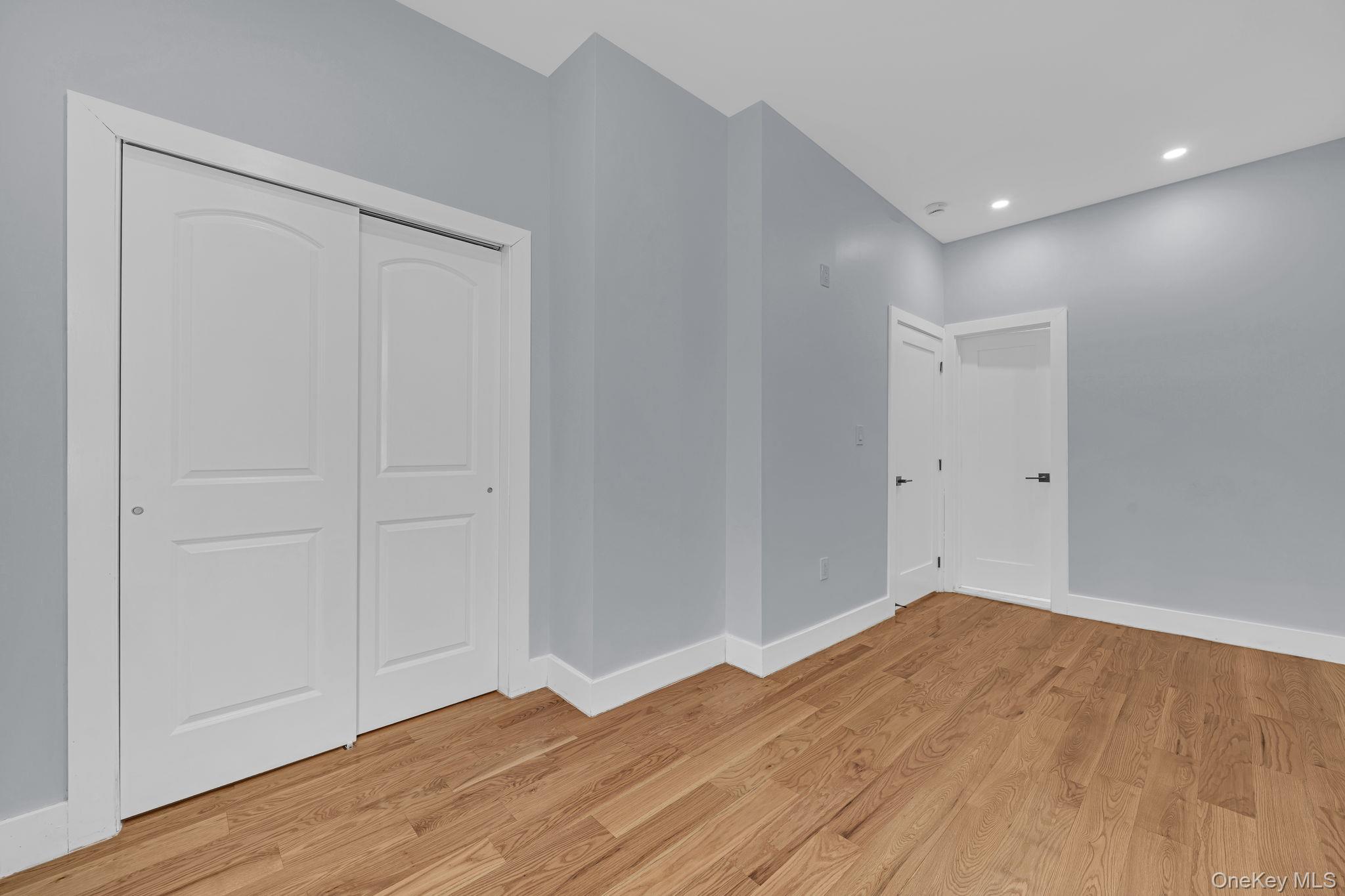 #12 photo, 1852 Amethyst Street, Bronx , NY 10462