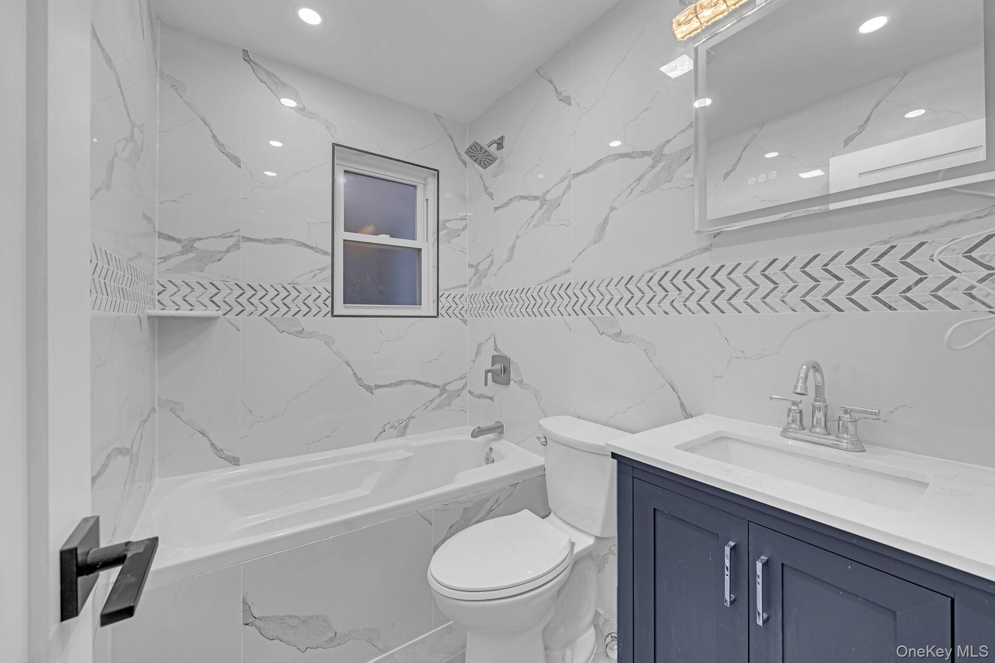 #8 photo, 1852 Amethyst Street, Bronx , NY 10462