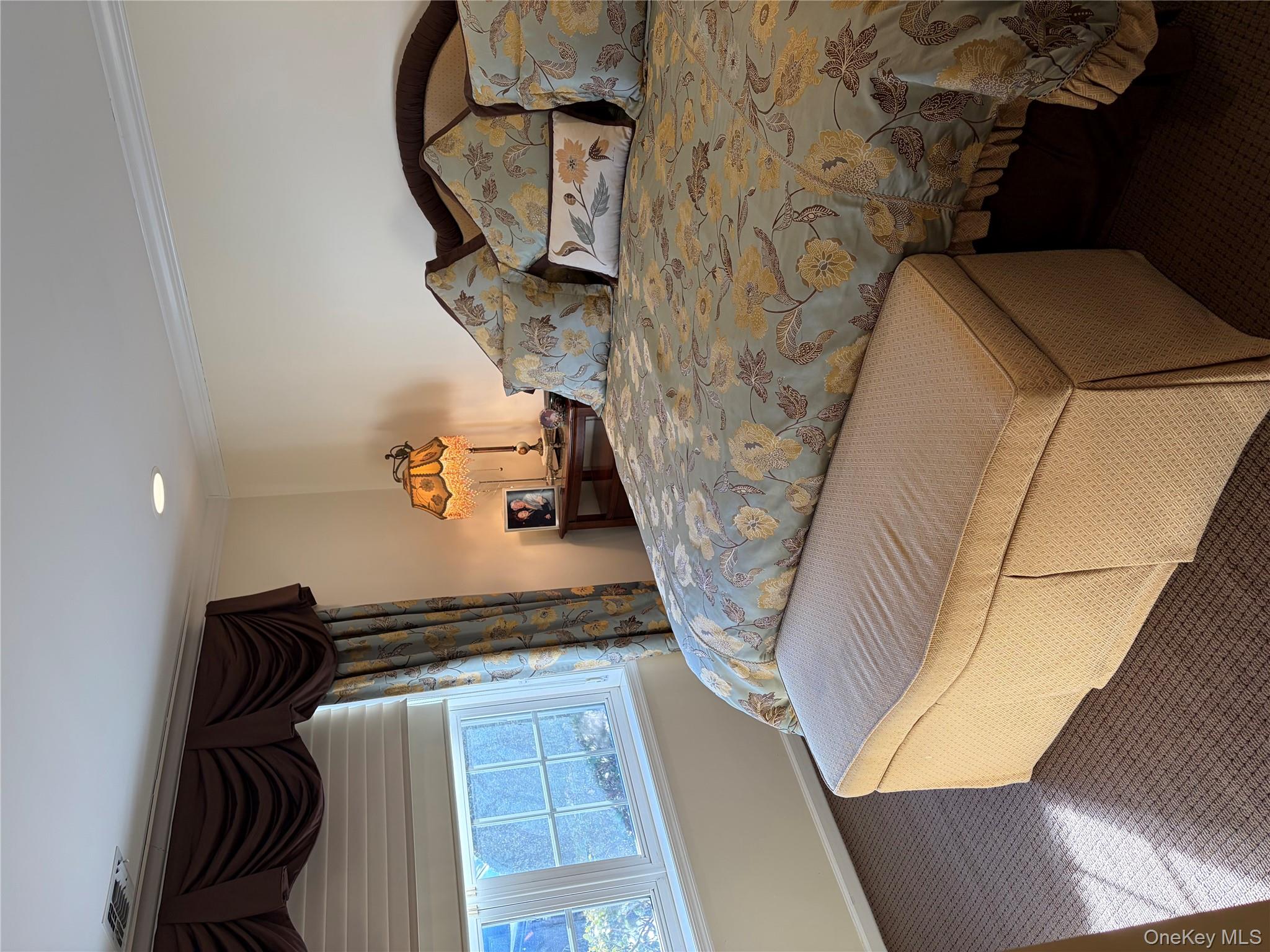 #8 photo, 843 Madeira Boulevard, Melville , NY 11747