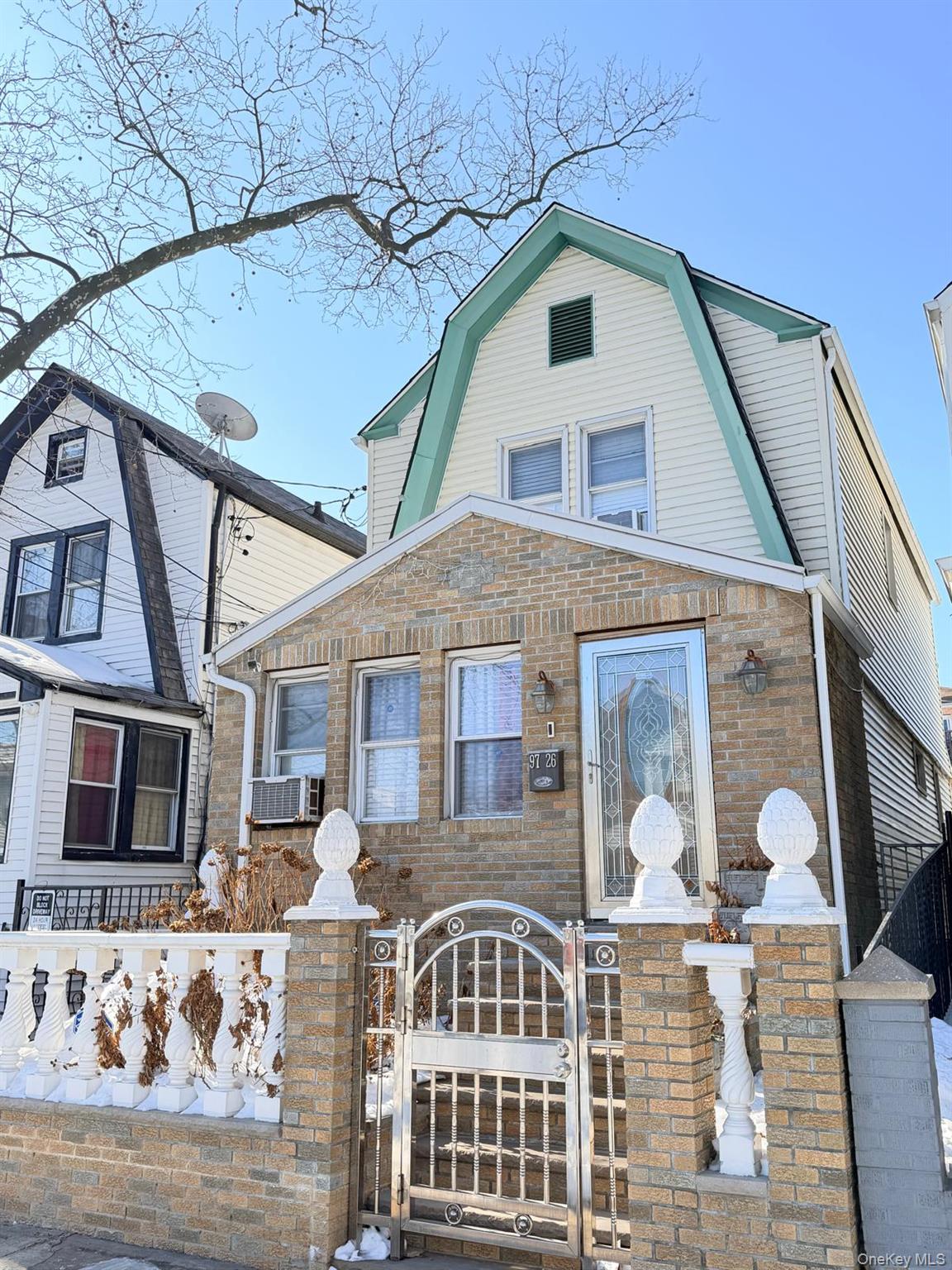 #3 photo, 9726 133rd Street, Richmond Hill S. , NY 11419