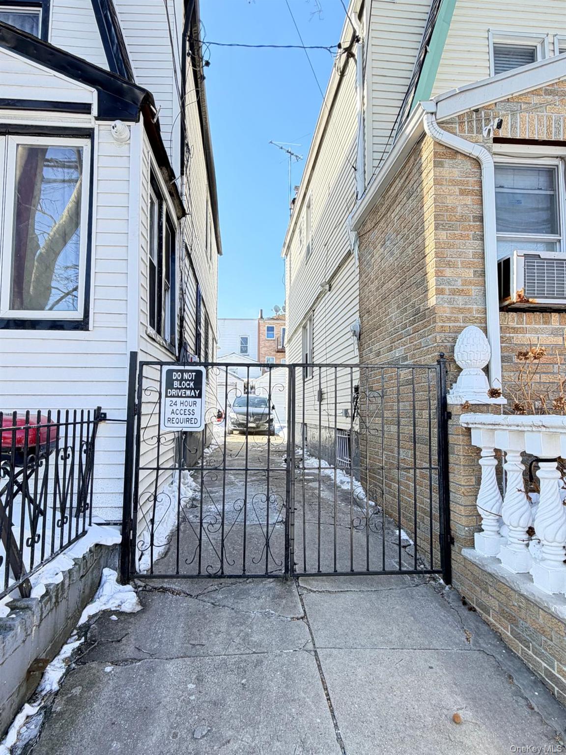 #4 photo, 9726 133rd Street, Richmond Hill S. , NY 11419