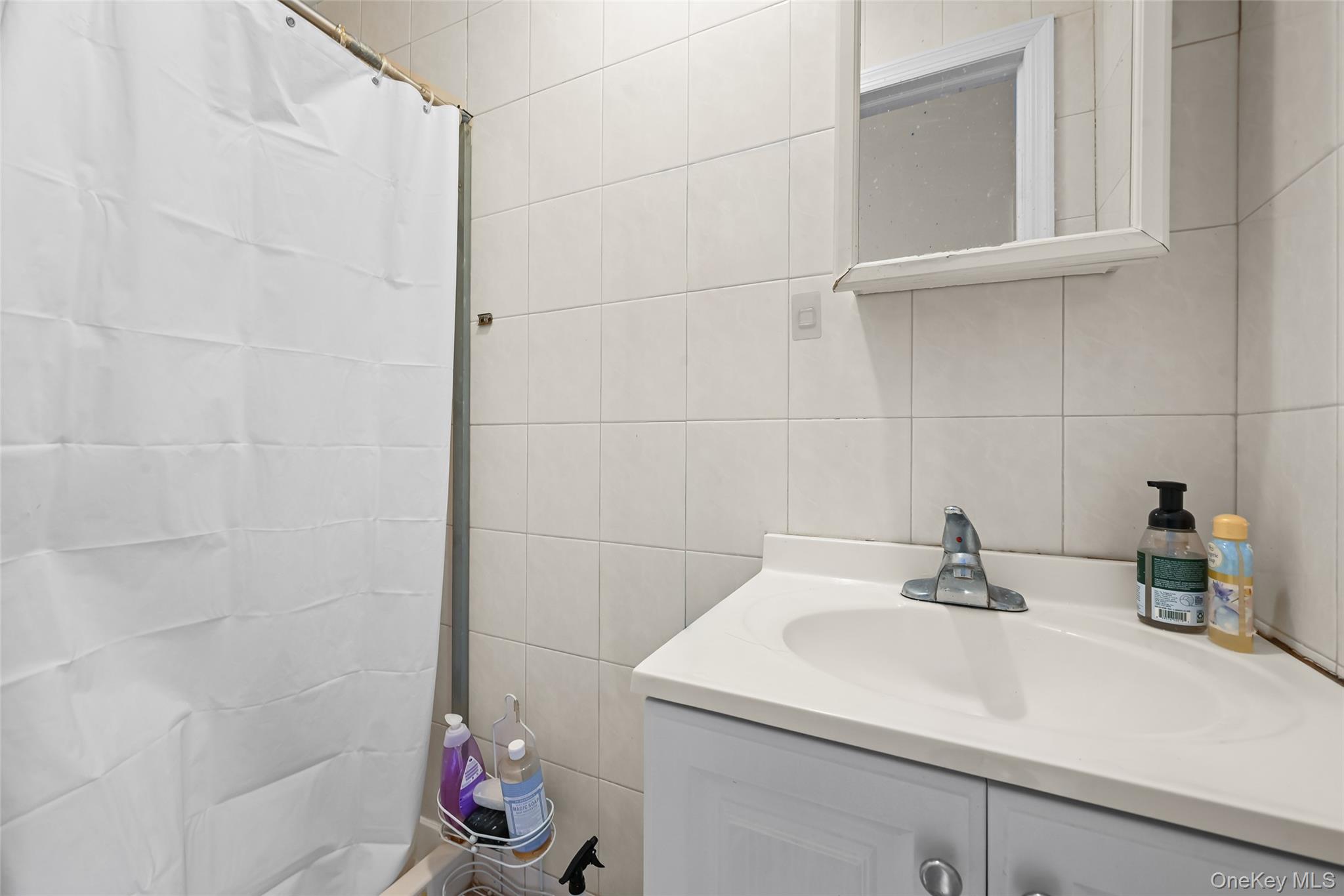 #20 photo, 112-25 15th Avenue, College Point , NY 11356