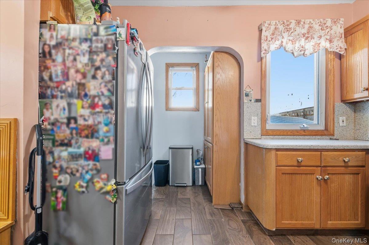 #6 photo, 6915 69th Street, Glendale , NY 11385