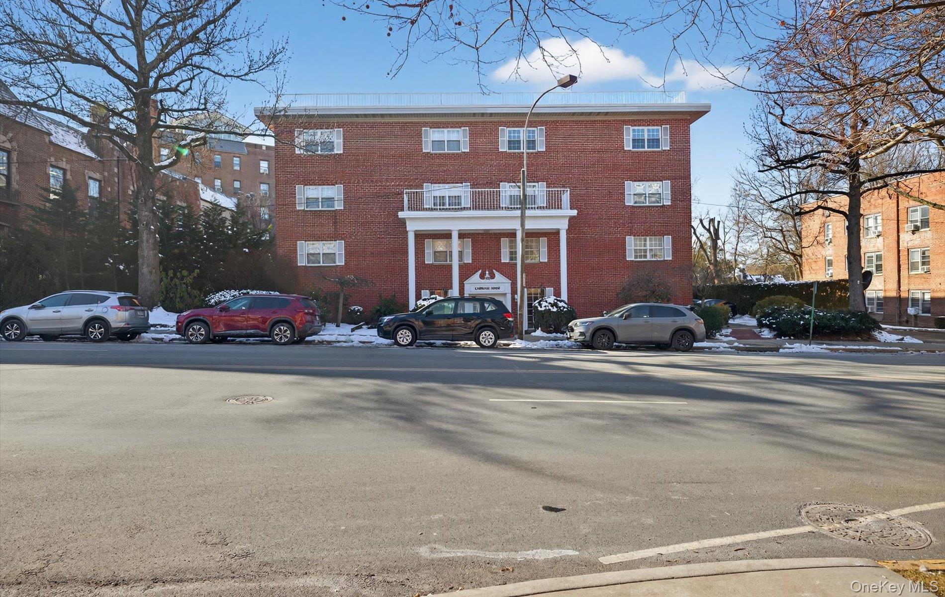 #1 photo, 100 S Middle Neck Road, Great Neck , NY 11021