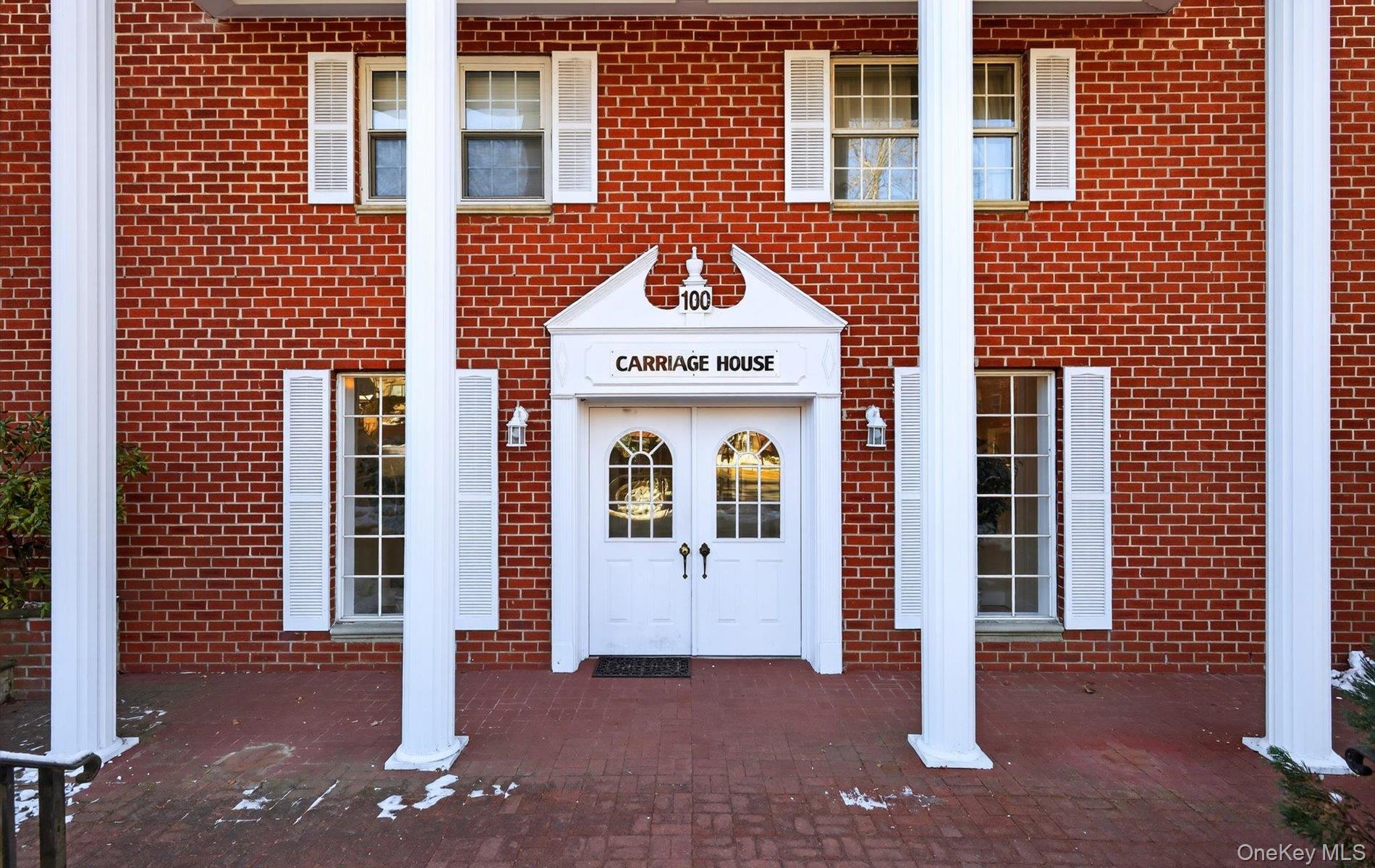 #2 photo, 100 S Middle Neck Road, Great Neck , NY 11021