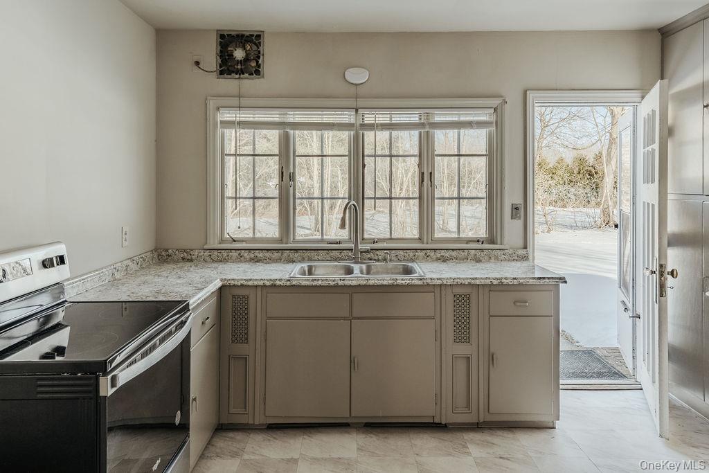 #6 photo, 1539 Hollow Road, Clinton Corners , NY 12514